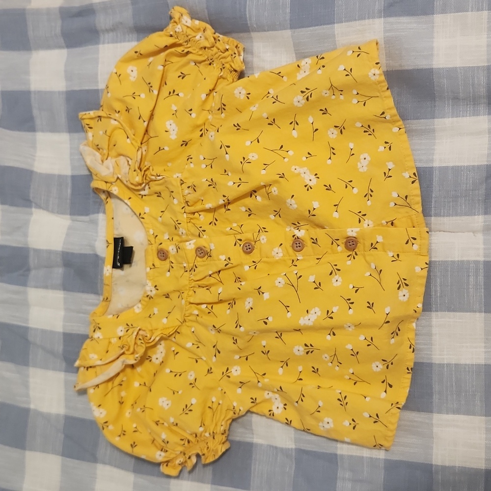 Art class floral top